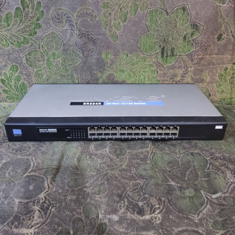 Linksys 24 port switch 10/1000 gigabit