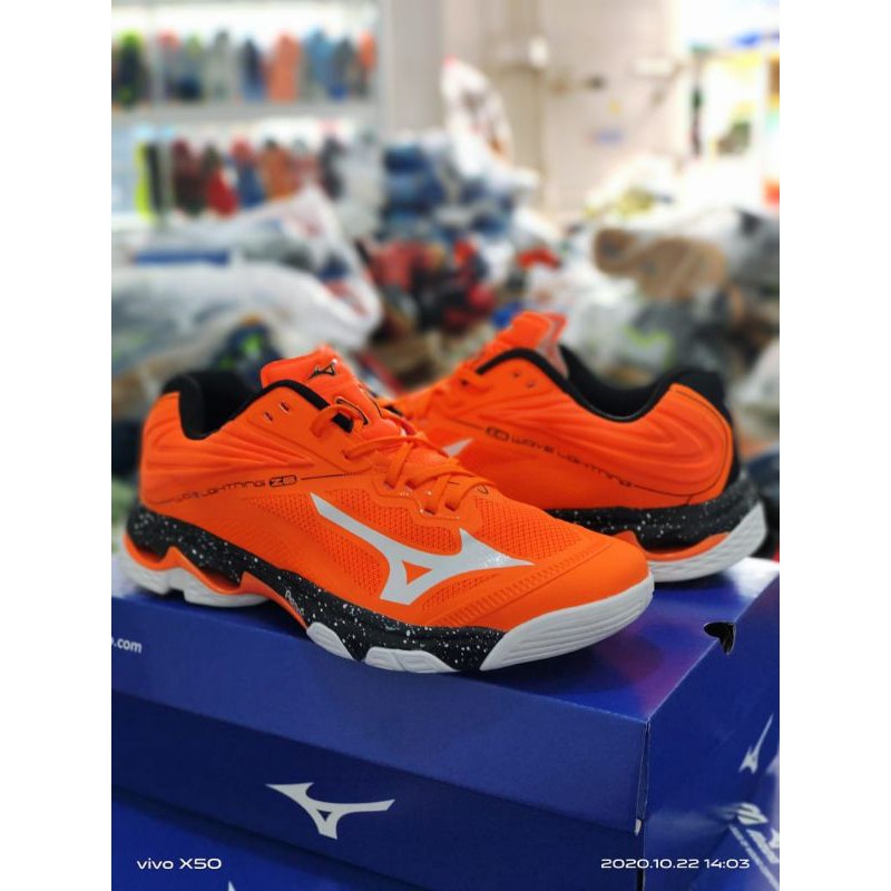 MIZUNO WLZ 6