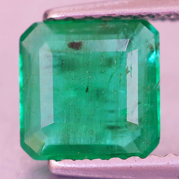 Batu zamrud 0.95 Carat No Oil, Natural Colombian Emerald Muzo Mines