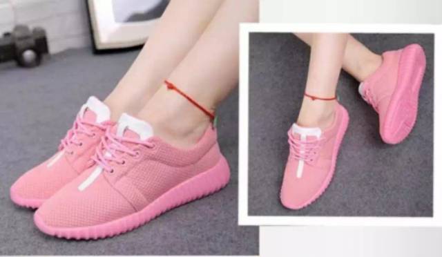 Sepatu snaeker yezi polos murah terbaru