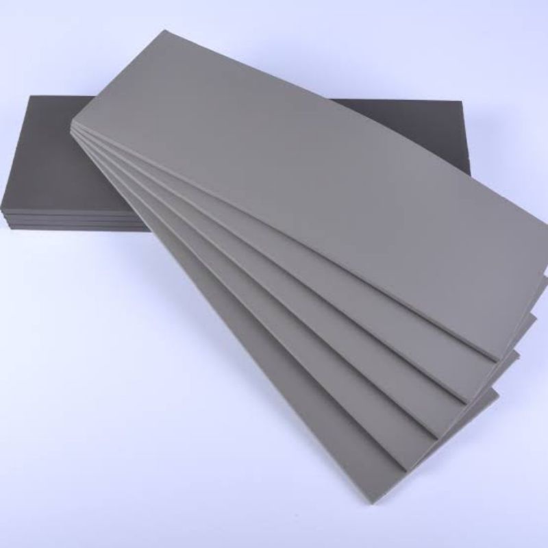 

Ag Karet Flash Tipis Kualitas Premium 15x33x0.4cm