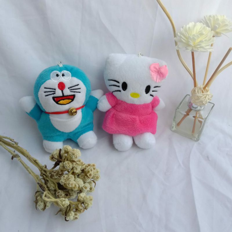 Boneka ganci Boneka gantungan kunci SNI