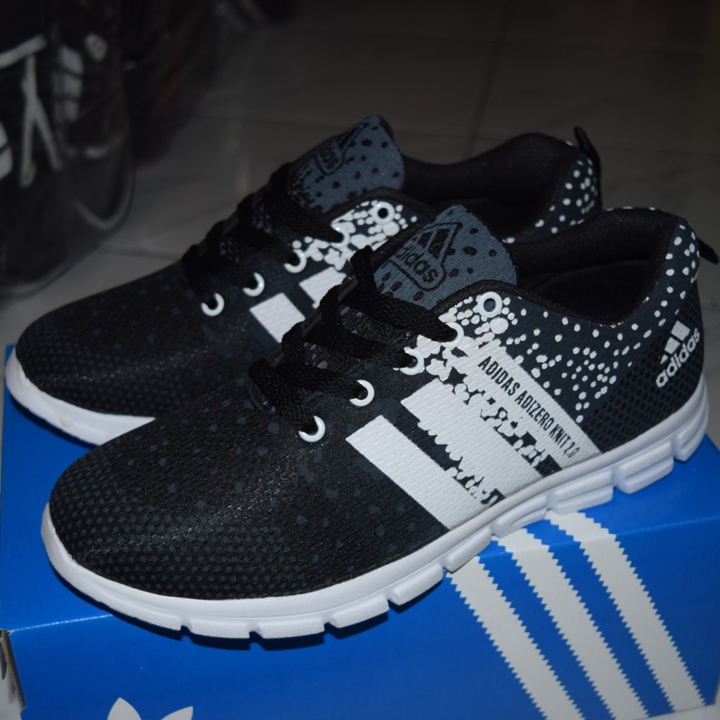 TANPA BOX SIZE 39 SEPATU ADIDAS RUNNING PRIA / ADIDAS ADIZERO KNIT 2.0 / HITAM PUTIH