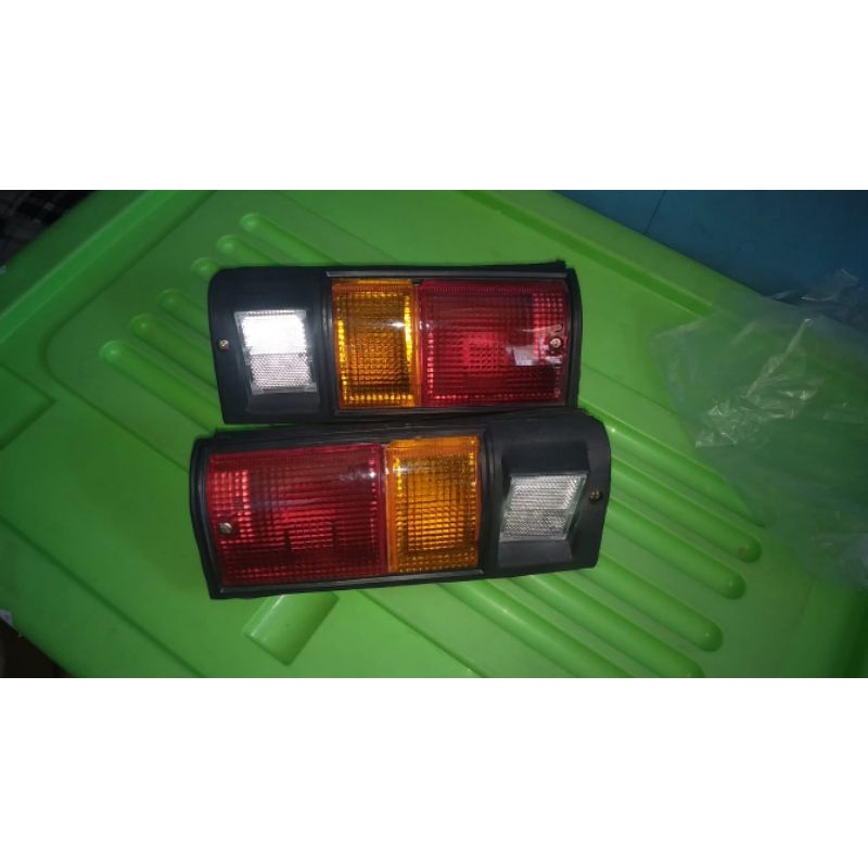 stoplamp carry set lampu belakang Suzuki carry st20 Hijet jetstar minicab zebra