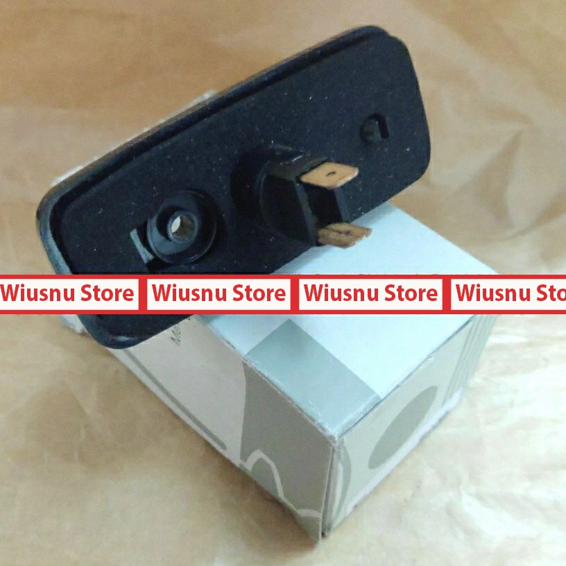 Wiusnu Store -  Lampu Sen Spakbor w460 w463 280GE 300GE Putih ORIGINAL / Sein Jeep
