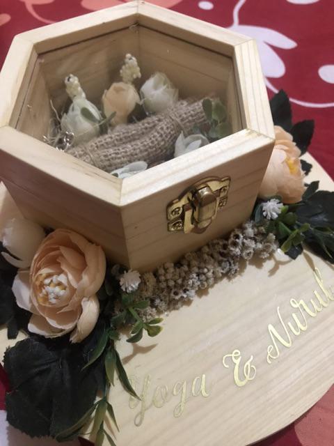 Ready Stock! Ring Bearer, Ring Box, Kotak Cincin, Seserahan -  Rustic Dengan Nama.