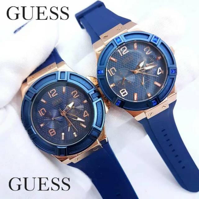 Jam tangan wanita Guess Blue Type 2473 Baterai