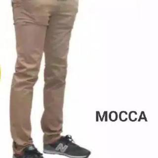  CELANA  PRIA CHINOS CELANA  CHINOS CELANA  BAHAN  ADEM 