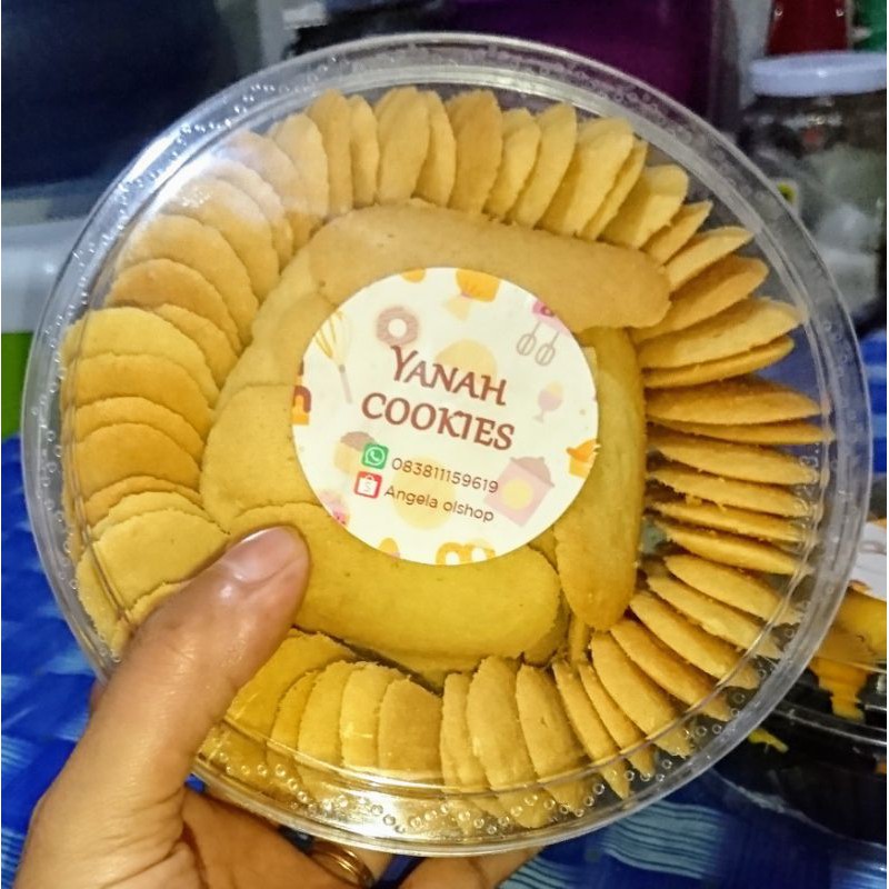 

Kue lidah kucing renyah, gurih & manis