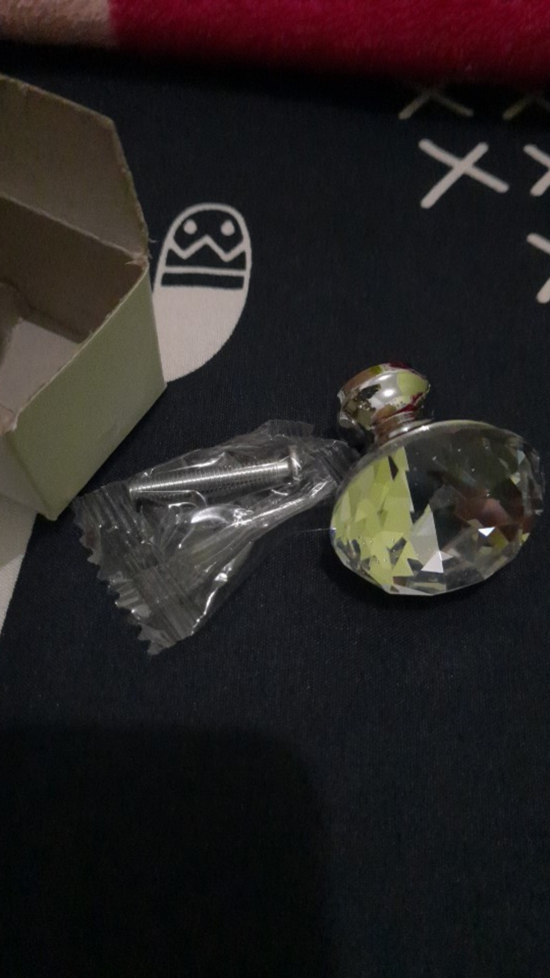 Handle Tarikan Laci Pintu Kristal Warna Putih Bening Ukuran 3cm