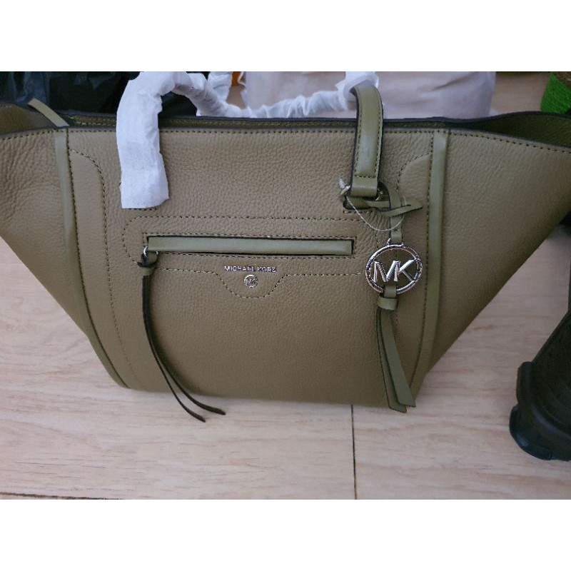 Michael Kors Carine Tote