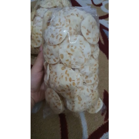 

Keripik tempe sagu