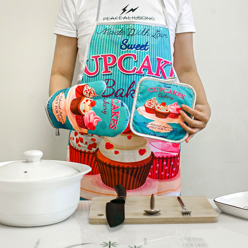 Waterproof Apron And Oven Mitten Kitchen Glove Set / Sarung Tangan Celemek Dapur Tahan Air Minyak