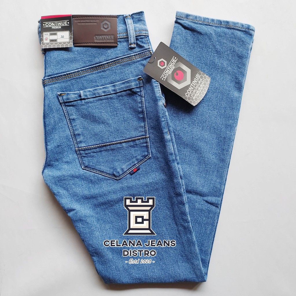 Celana Jeans Panjang Pria Biru Muda Distro Continue