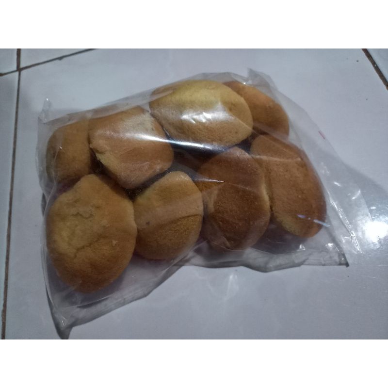 

Roti Bolu Telur