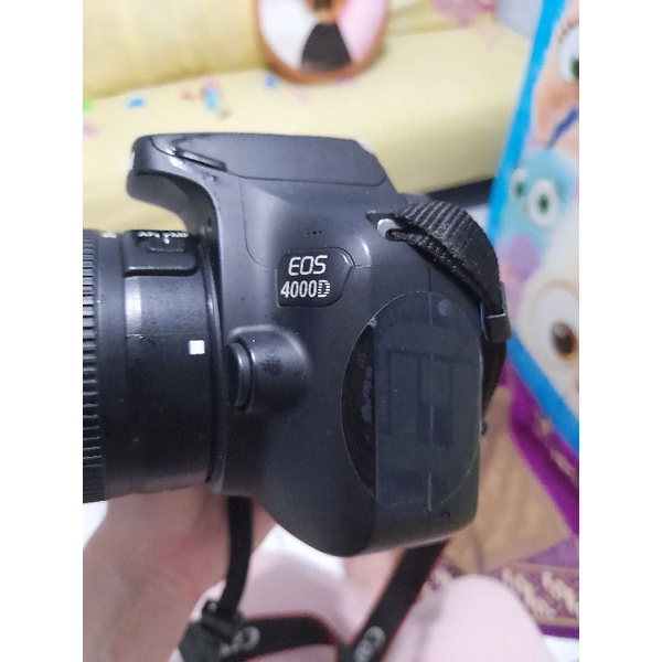 Kamera DSLR Canon EOS 4000D