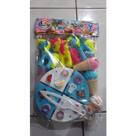 

kuda poni + kue ulang tahun