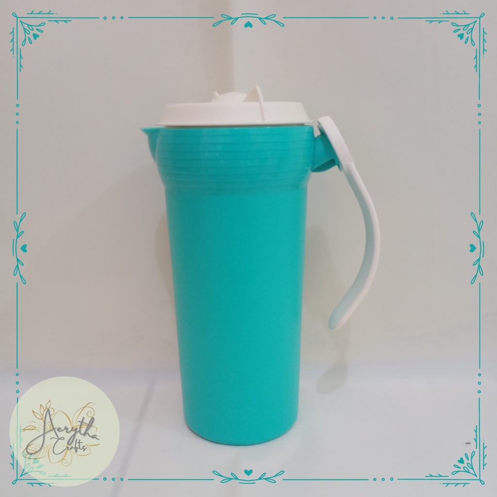 Tupperware Twist N' Pour - Pitcher Tupperware