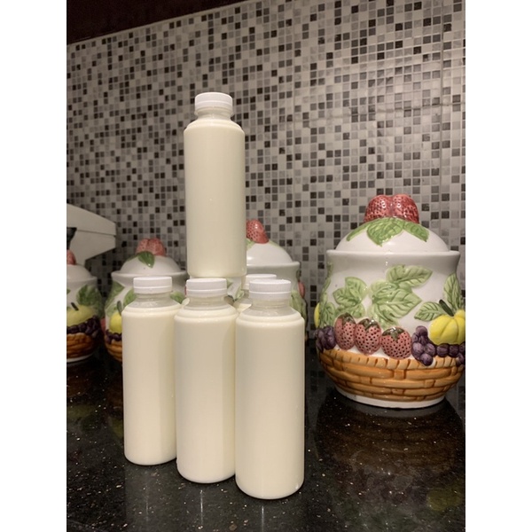 

Susu Kambing Murni 100% Dari Peternakan