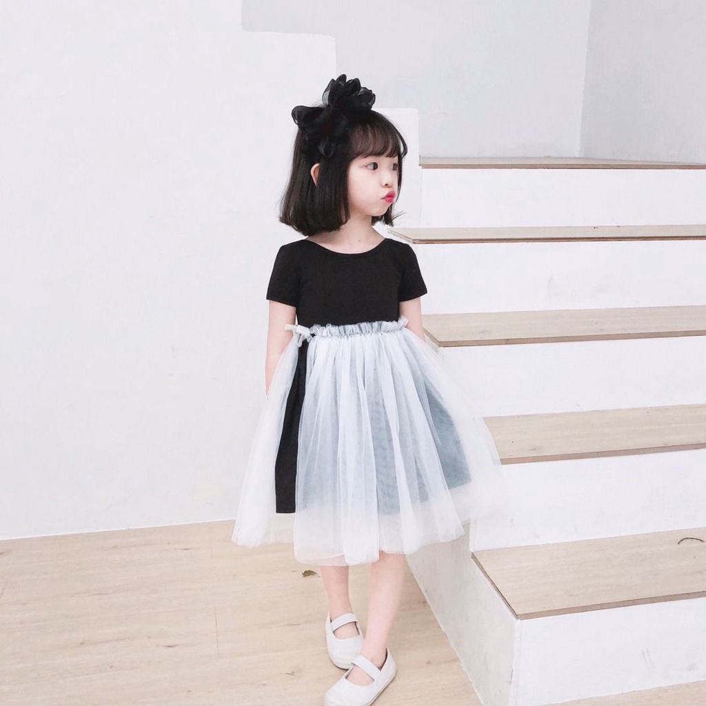 R32 NEW Dress anak / rok bayi motif hitam putih dengan renda