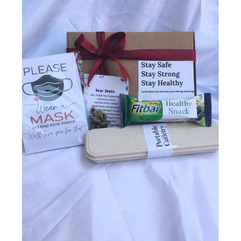 

SNACKBOX / SNACK BOX / HAMPERS NEW NORMAL / GIFT BOX NEW NORMAL / FREE GIFT CARD / MASKER