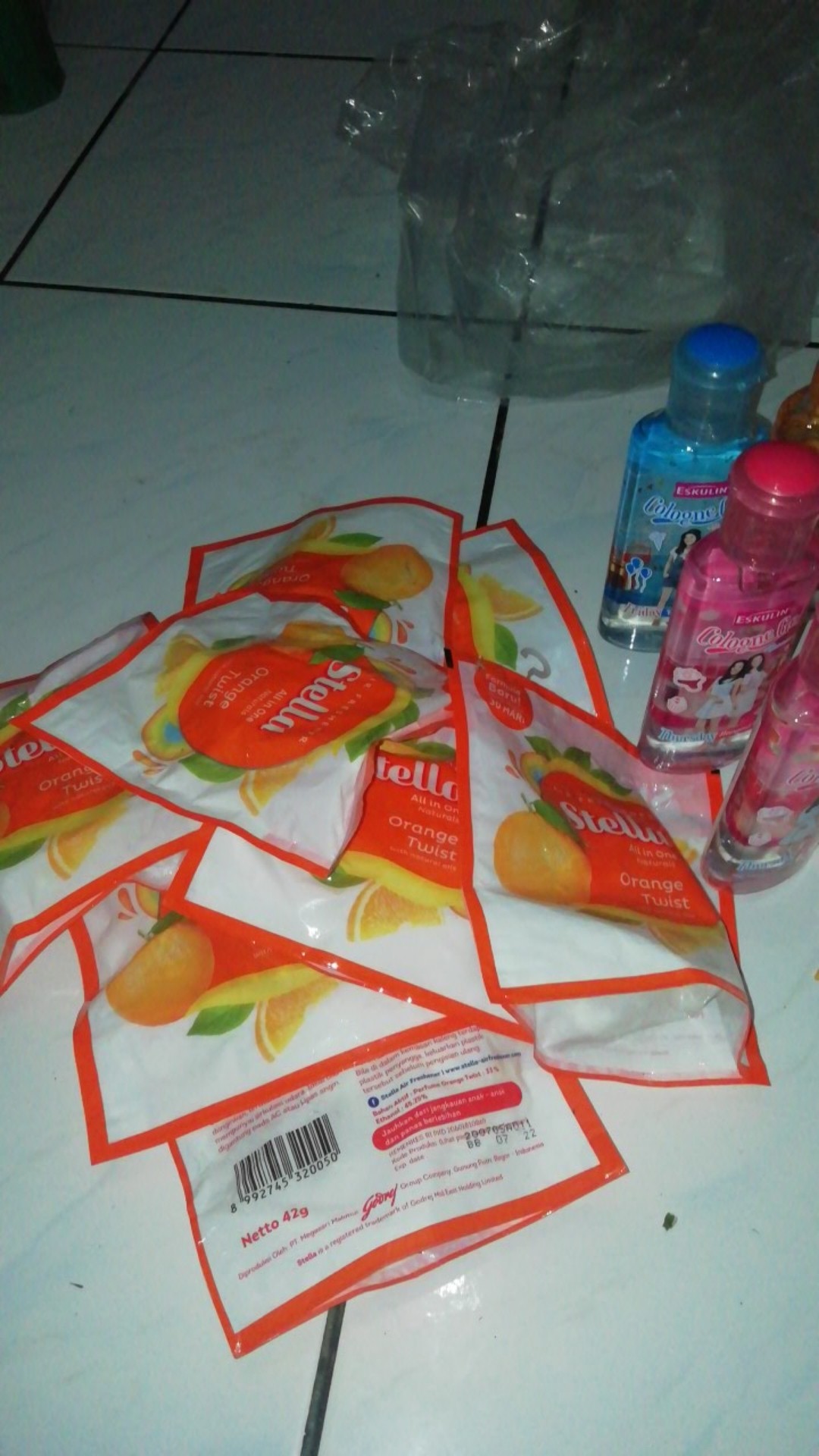 Stella All In One Beli 3 Gratis Satu