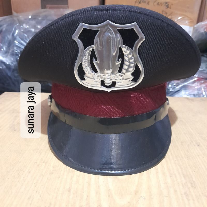 Topi pet satpam terbaru + emblem