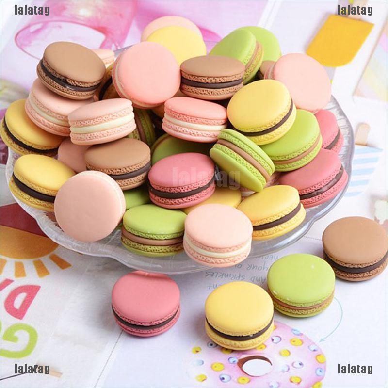 (Lala) 10pcs / Set Mainan Miniatur Macaron Skala 1: 12 Untuk Aksesoris Rumah Boneka