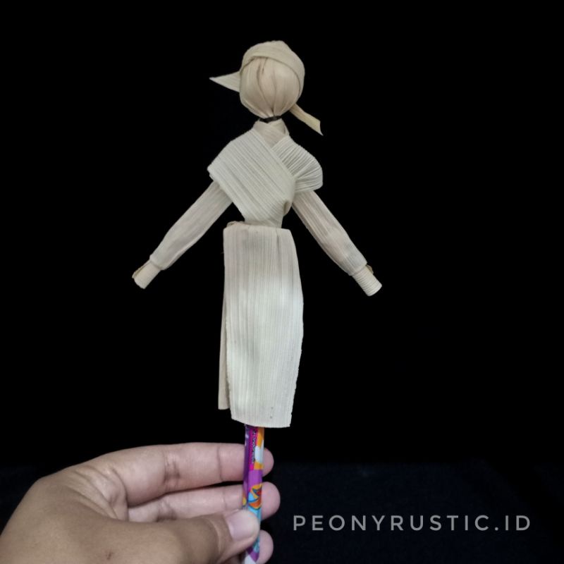 

Rustic Craft (Pensil Klobot)