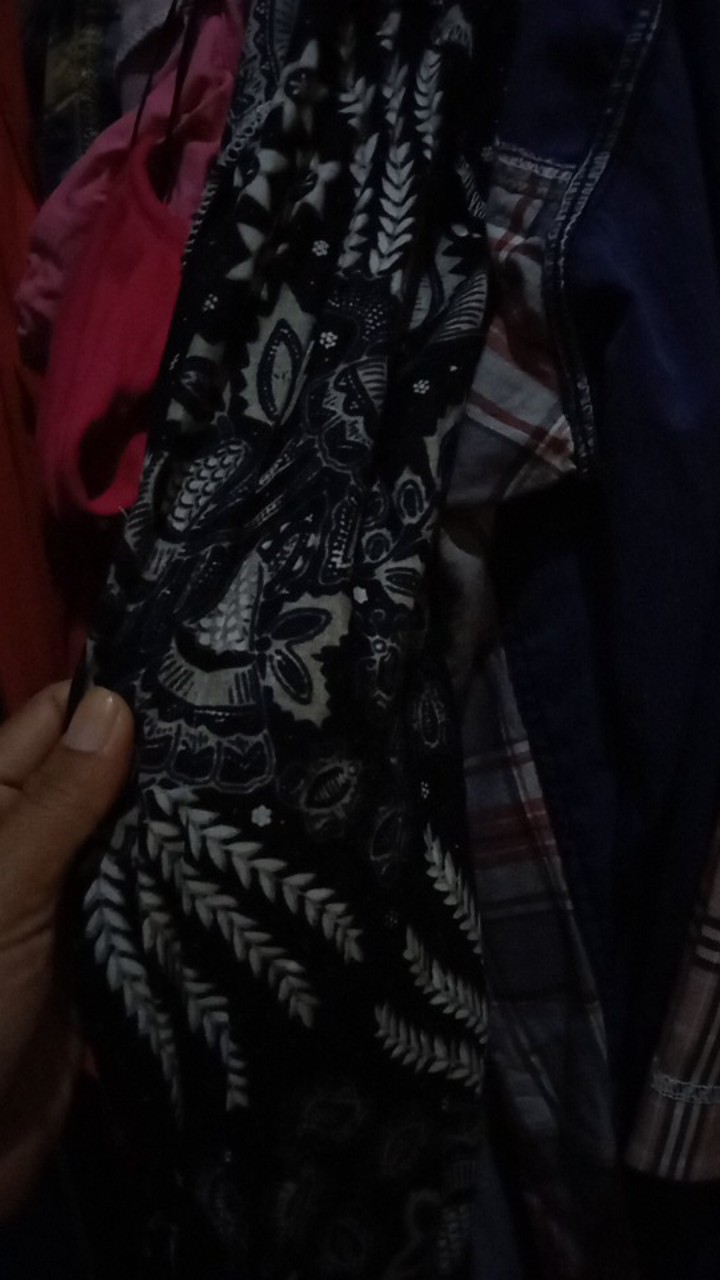 Lumbung Batik | Batik Couple Bruklat Tille Azura Mini Blouse Silver Free Selendang