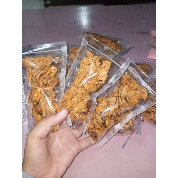 

Kripik Basreng pedas daun jeruk