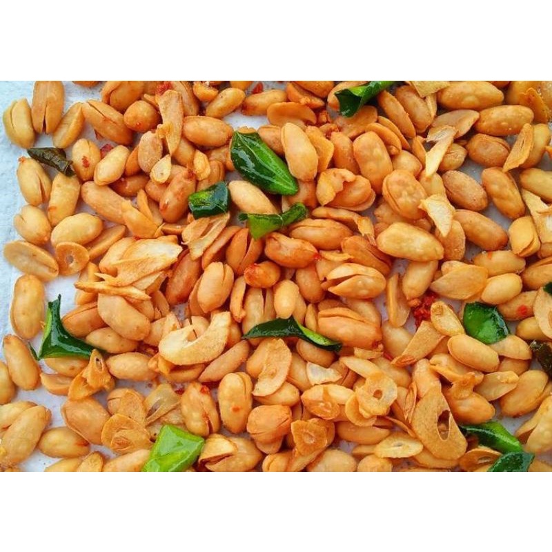 

Kacang Bawang Gurih Lezat bikin ketagihan