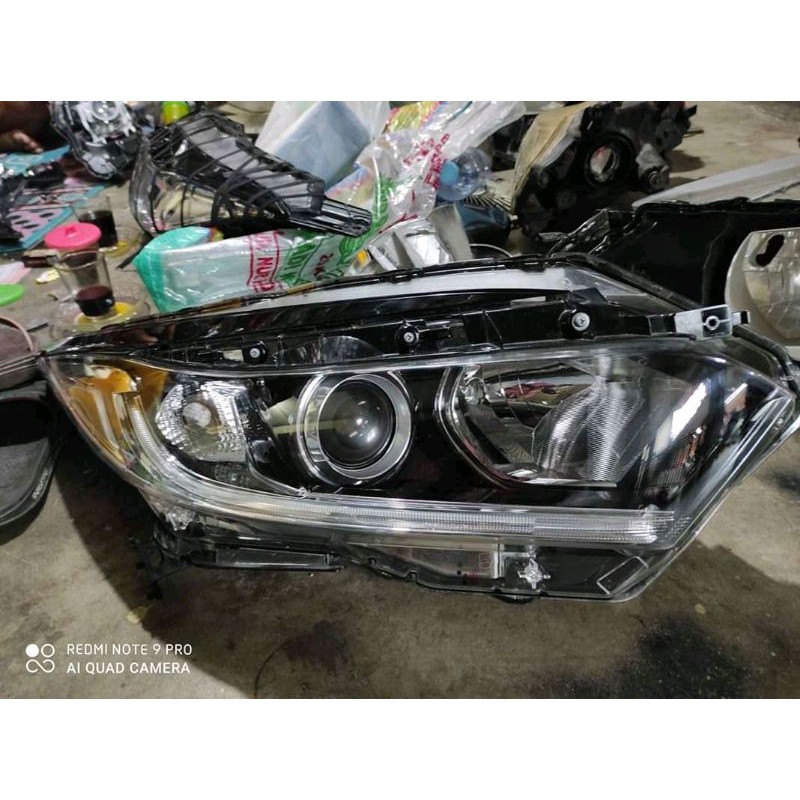 headlamp Honda HRV 2019