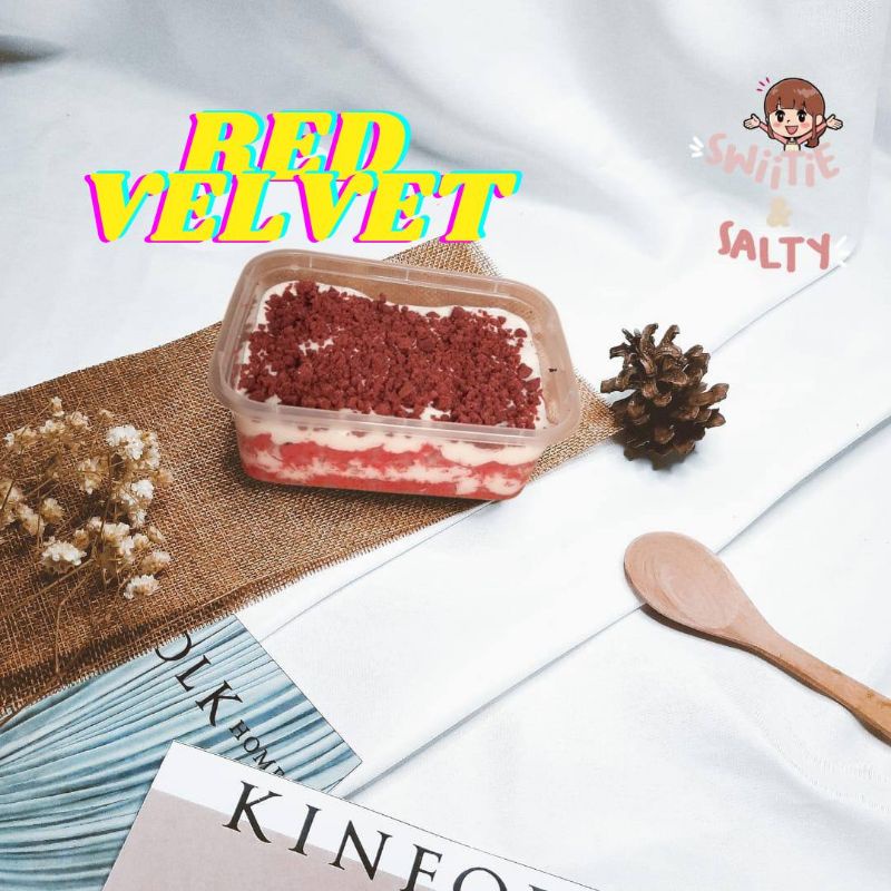 

Red Velvet Dessert Box