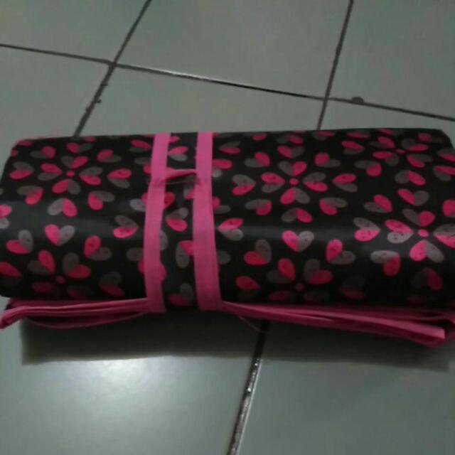 Tikar Lipat Piknik Microsatin Anti Air