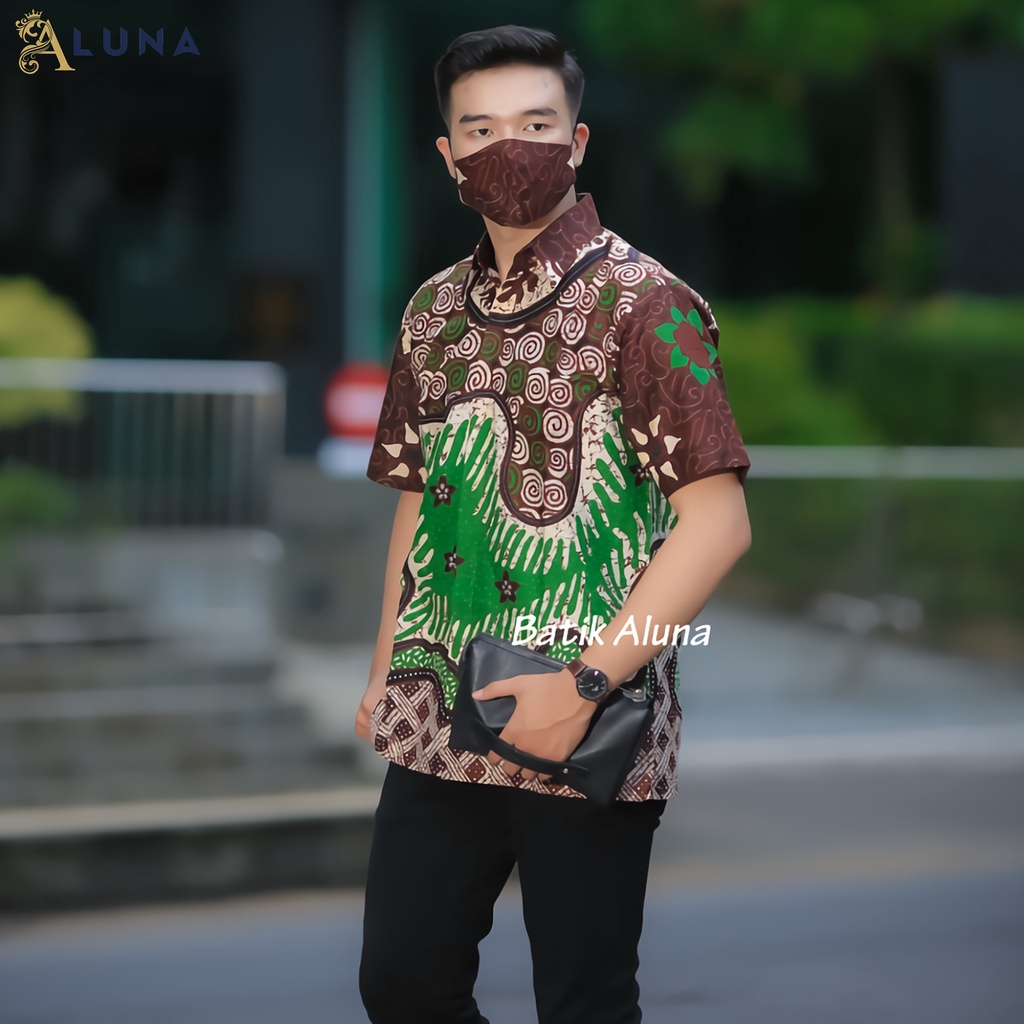 TERBARU KEMEJA BATIK PRIA LENGAN PENDEK LAPIS FURING ASLI SOLO SRAGENAN PREMIUM REGULAR FIT MODERN PD 026