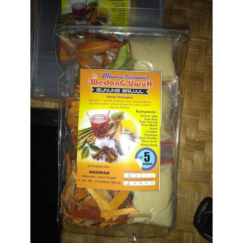

Wedang Uwuh Gunung Brujul