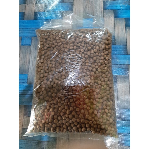 [Purwodadi] Pelet ikan 500gr / pakan lele / pakan ikan / pelet ikan nila mujair koi