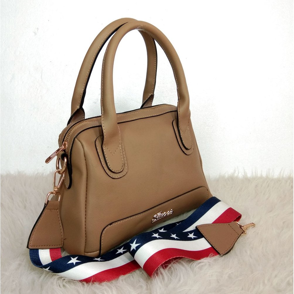 TAS WANITA GUCI