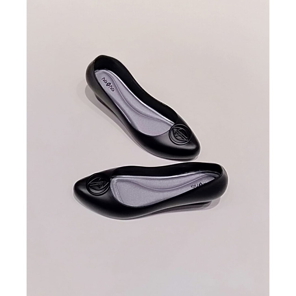 Bata Sepatu Wedges Pantopel Wanita Bahan Karet 5526019