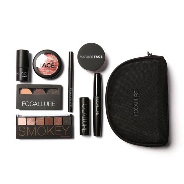 FOCALLURE MAKE UP SET 8 IN 1