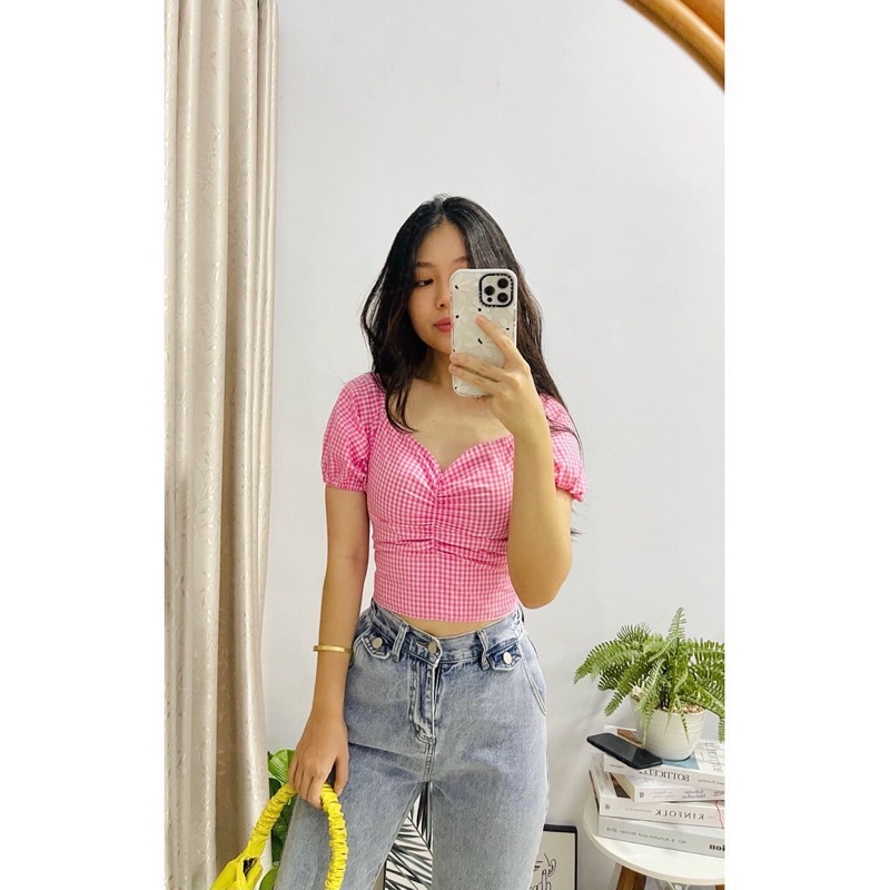 tartan sabrina top / sabrina top / top sabrina / sabrina / pakaian / pakaian wanita / blouse / top korea / baju atasan / atasan / atasan korea / baju sabrina / baju sabrina wanita / sabrina korea / blouse wanita / baju wanita