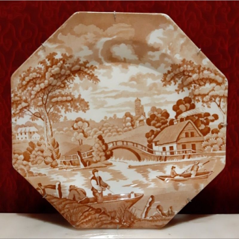 Piring Antik Hiasan Dinding Royal Staffordshire J&G Meakin England