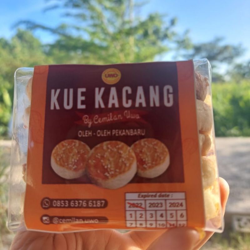 

Kue Kacang