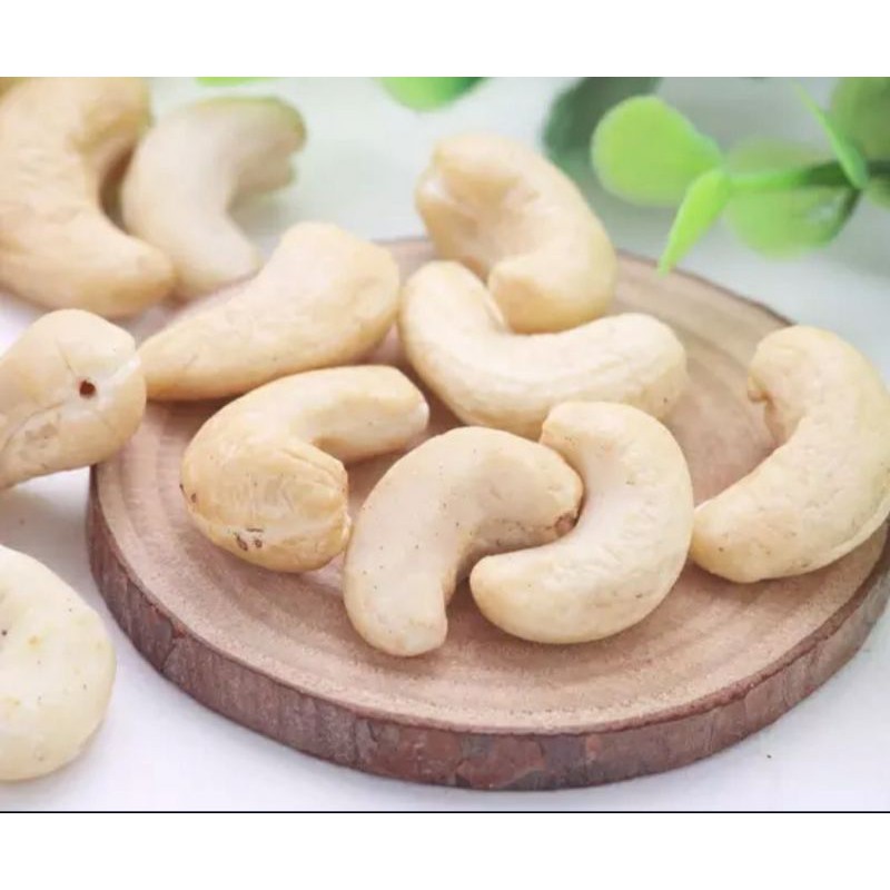 

kacang mete mentah kering(1 )kg