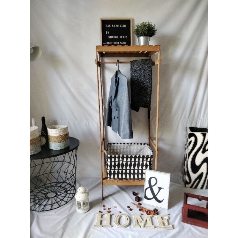 Rak kayu ulin multifungsi dan minimalis