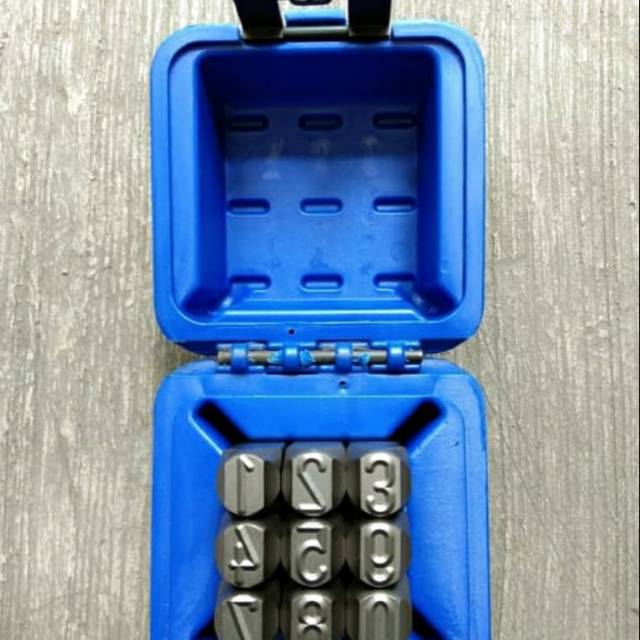 

MDN | KETOK ANGKA (0-9) ukuran 15 mm / FIGURE STAMP PUNCH 15mm MERK MASUS