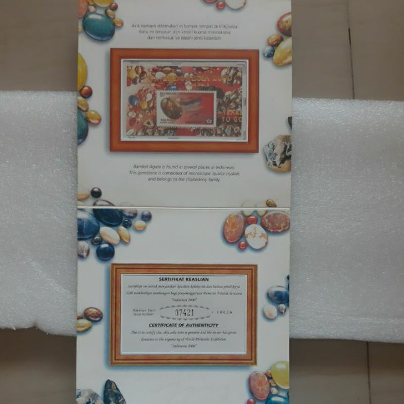 

Perangko special edition batu mulia Seri 1 CT 3 tahun lagi SS prangko