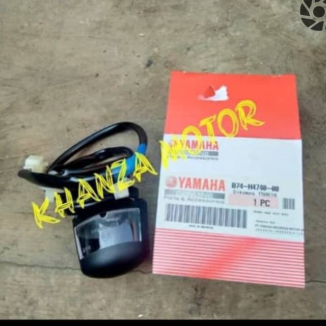 LAMPU PLAT NOMOR BELAKANG XMAX 250