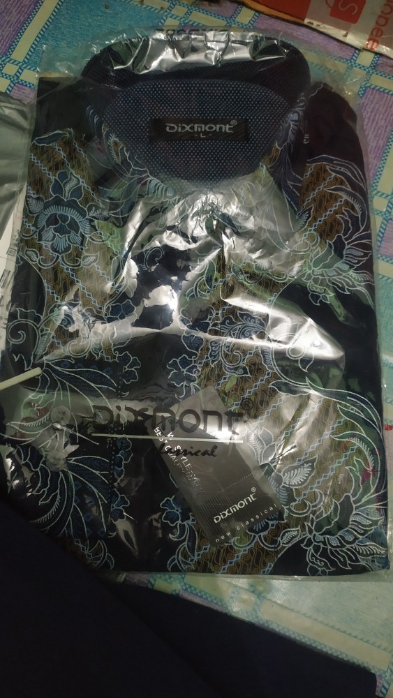 Kemeja Batik Pria Lengan Panjang Bl77 Katun Motif Modern Dixmont Semi Slimfit